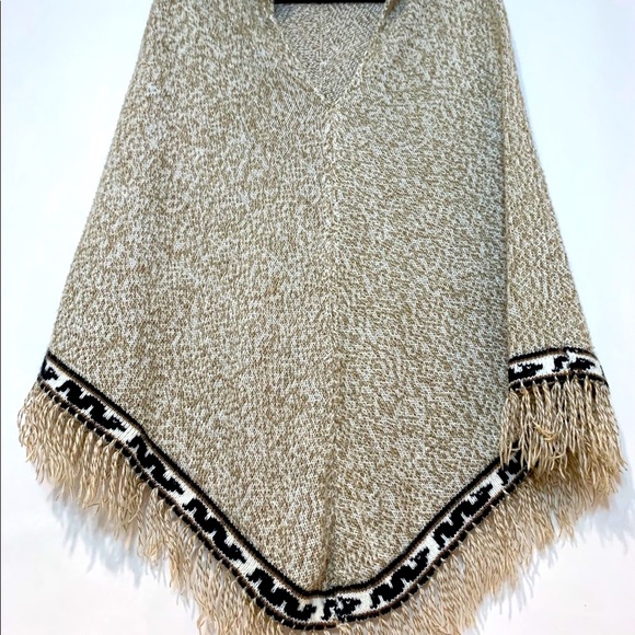 VINTAGE💎SAN CRISTOBAL Poncho 100% Alpaca - Picture 6 of 13